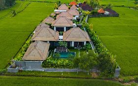 Three Gold Luxury Private Villas